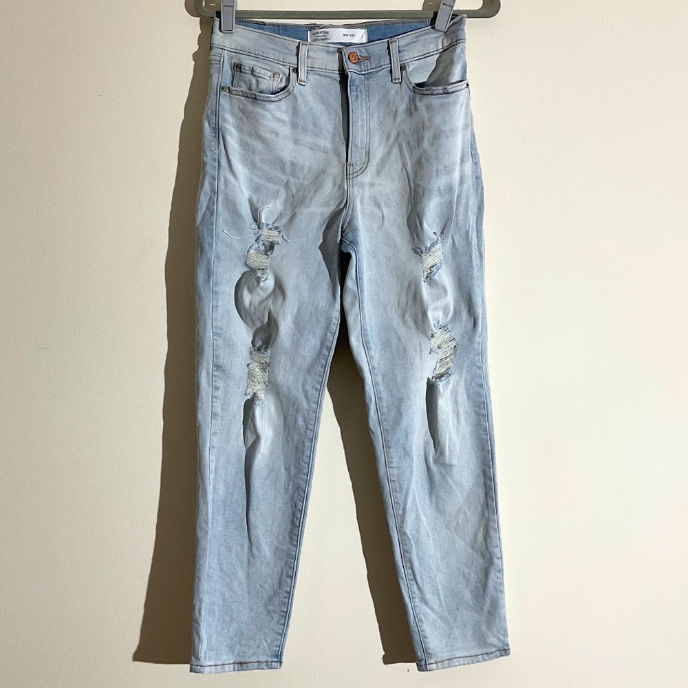 Distressed Mom Jeans (NWOT)